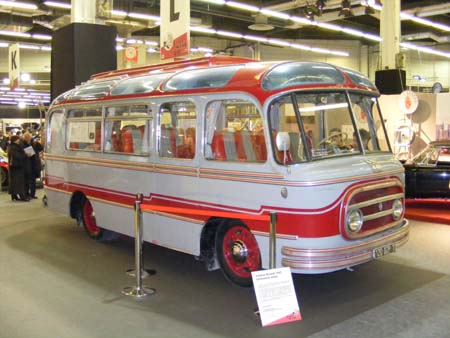 2007_0215retromobile15fev080032