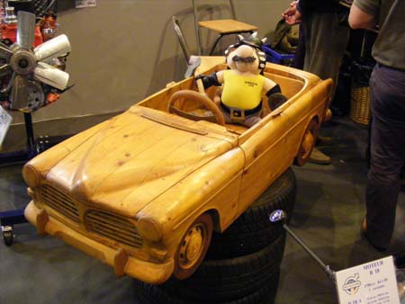 2007_0215retromobile15fev080040